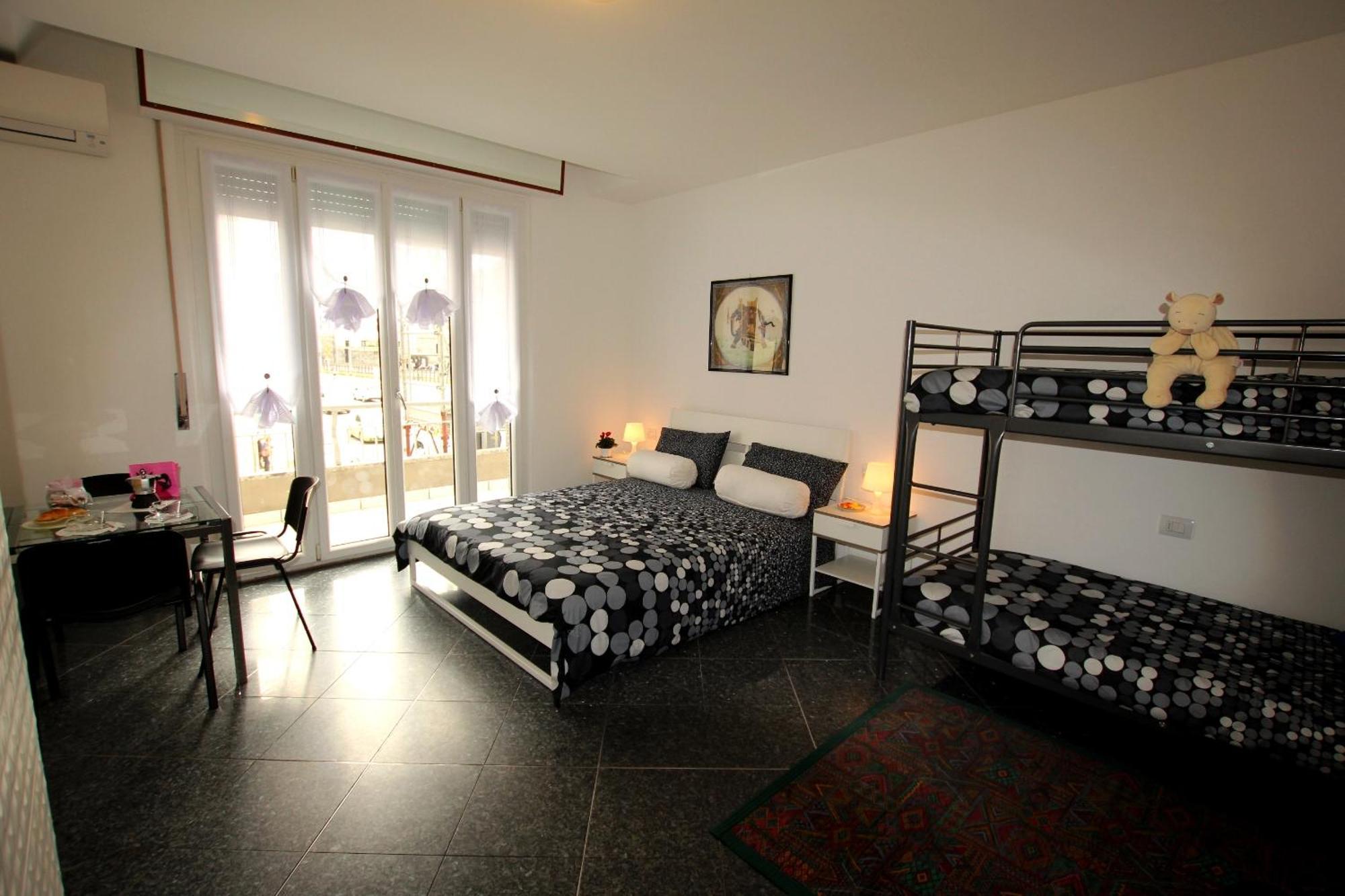 Residenza Manzoni Como Centre Esterno foto