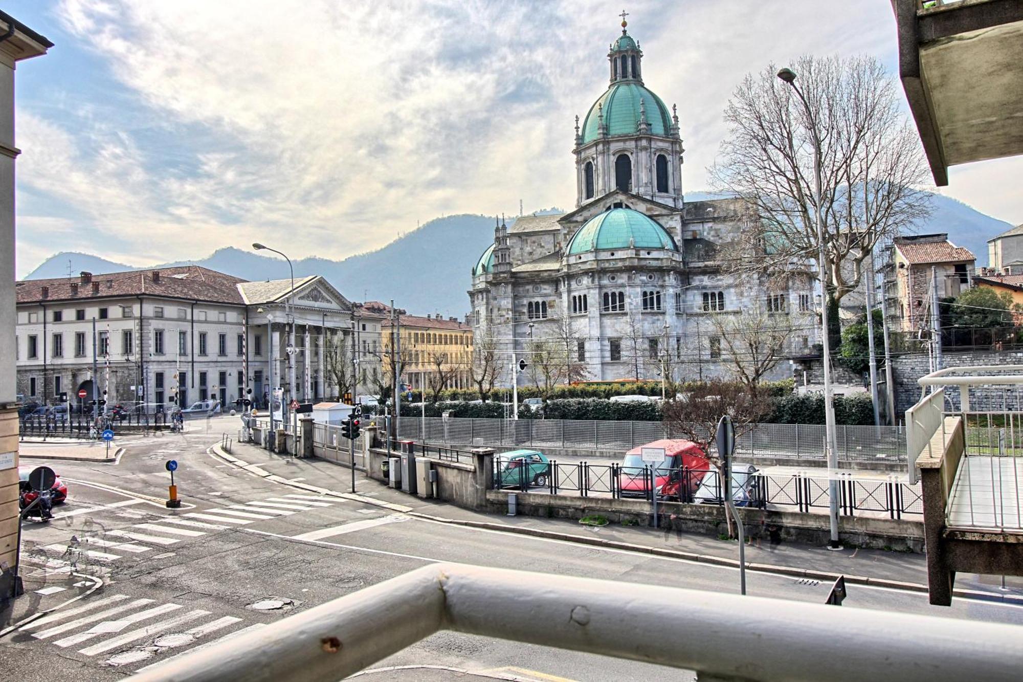 Residenza Manzoni Como Centre Esterno foto